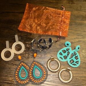 Set of Colorful Earrings with Pouch